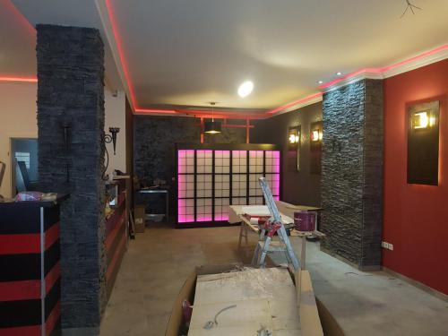 IMG-0ea5fbe79f4c9bf6c036ee3230ae5449-V