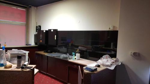 IMG-1de4b5ce8caecfe52a8c8bb27ac6d278-V